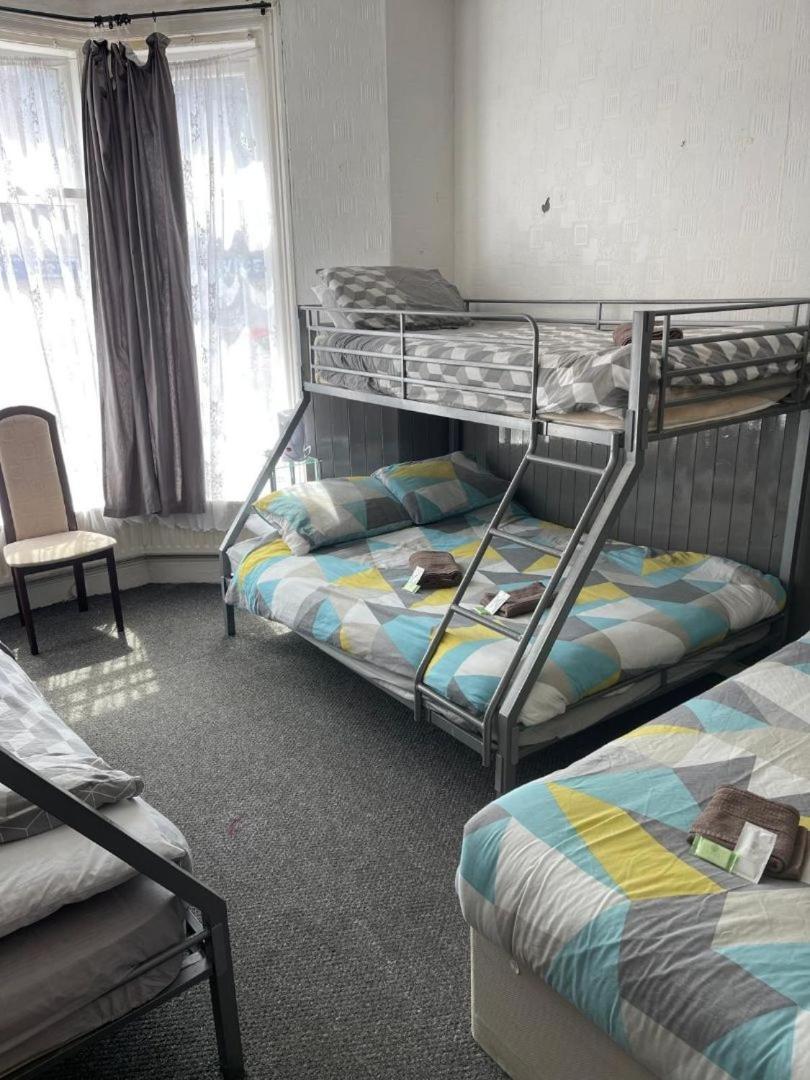 The Merlin Hotel ブラックプール エクステリア 写真