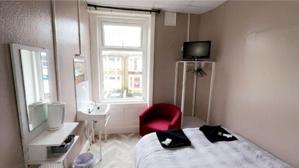 The Merlin Hotel ブラックプール エクステリア 写真