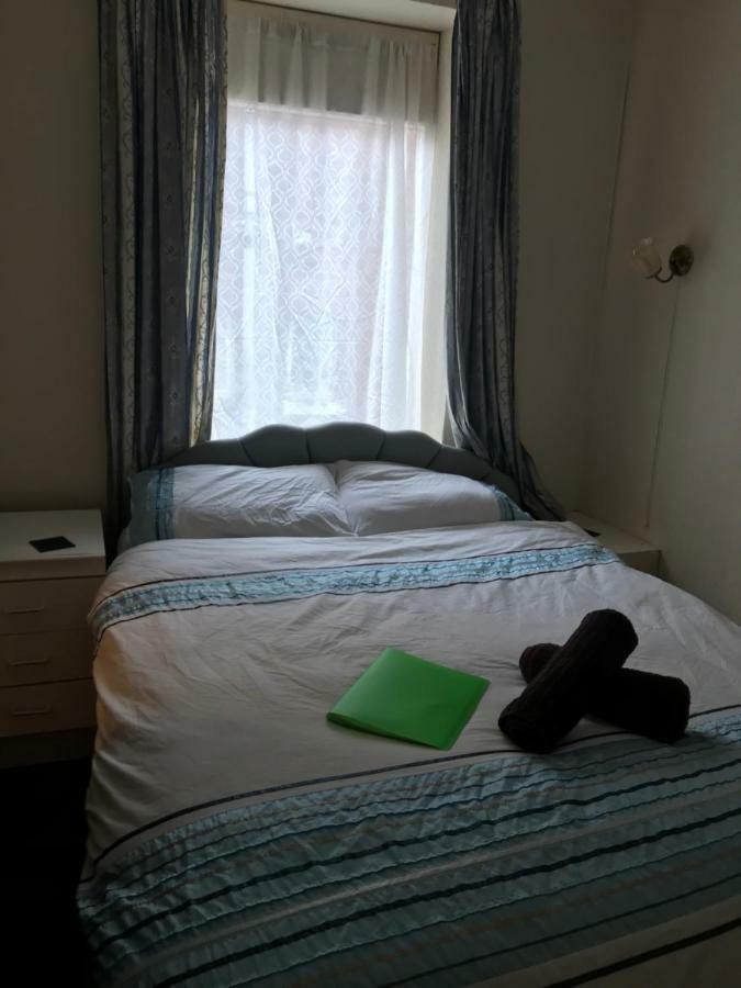 The Merlin Hotel ブラックプール エクステリア 写真